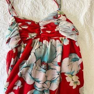 Floral Red and White top